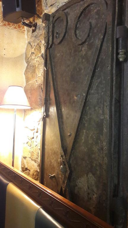 Hotel Vila Hayat サラエヴォ エクステリア 写真