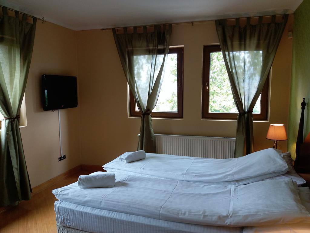 Hotel Vila Hayat サラエヴォ 部屋 写真