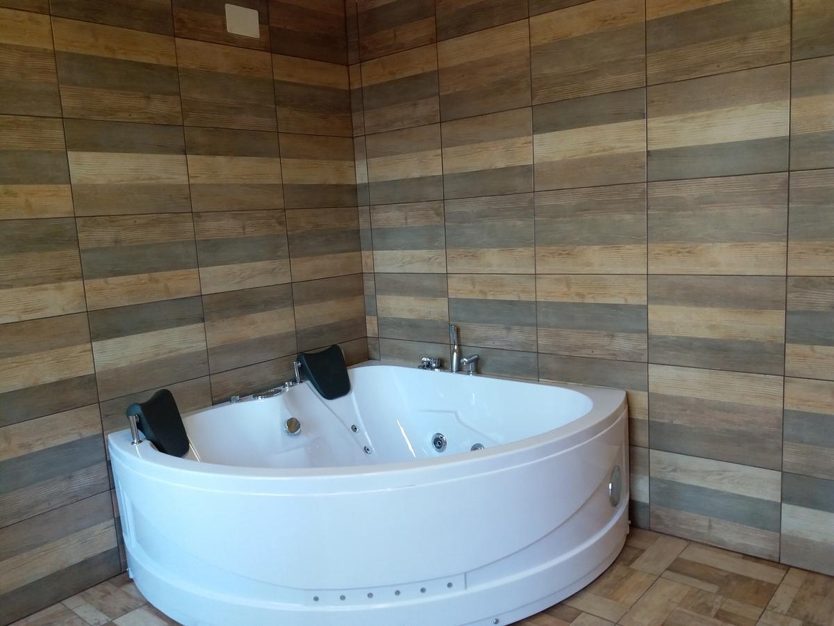 Hotel Vila Hayat サラエヴォ エクステリア 写真