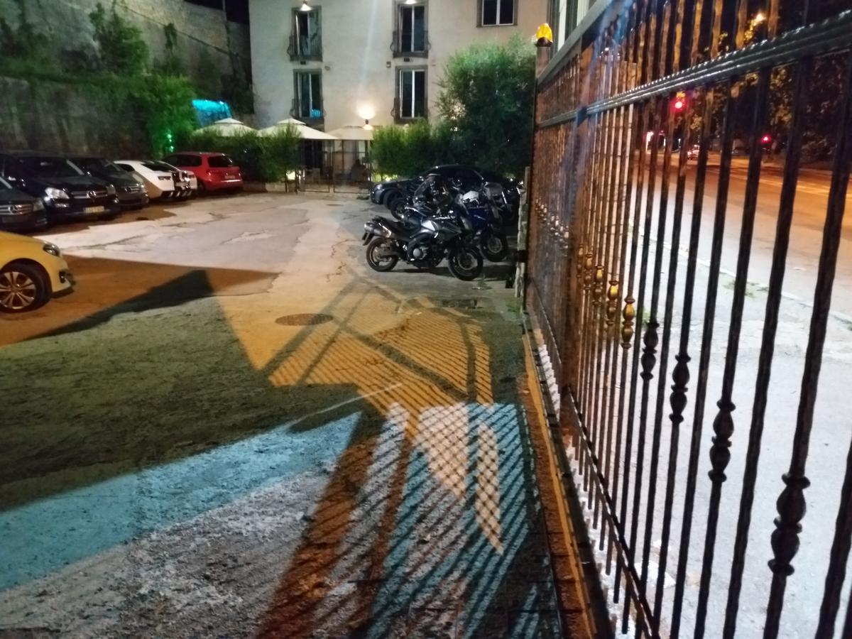 Hotel Vila Hayat サラエヴォ エクステリア 写真
