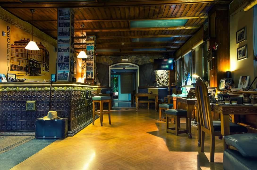 Hotel Vila Hayat サラエヴォ エクステリア 写真
